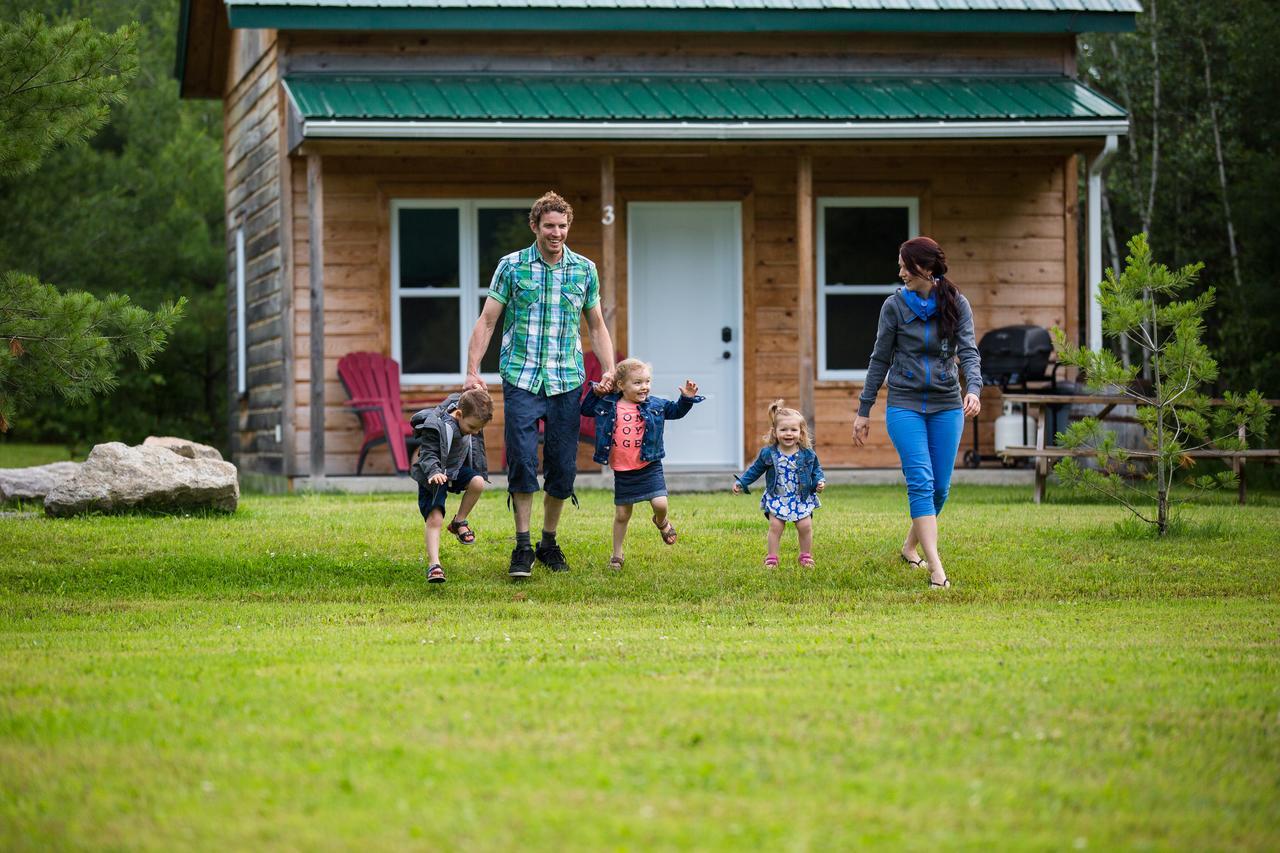 ברומונט Chalets Du Domaine Yamaska מראה חיצוני תמונה